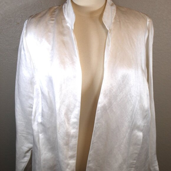Eileen Fisher Women's Collared Frost white Organic Linen Silk Satin Jacket  Lg - Picture 1 of 6